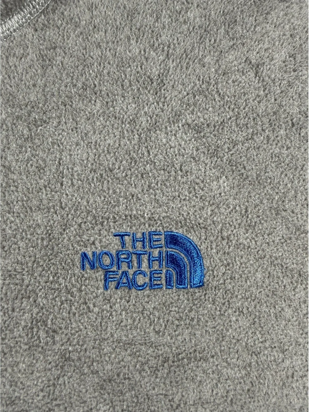 The North Face Men's XL Gray Fleece Pullover with Blue Accents